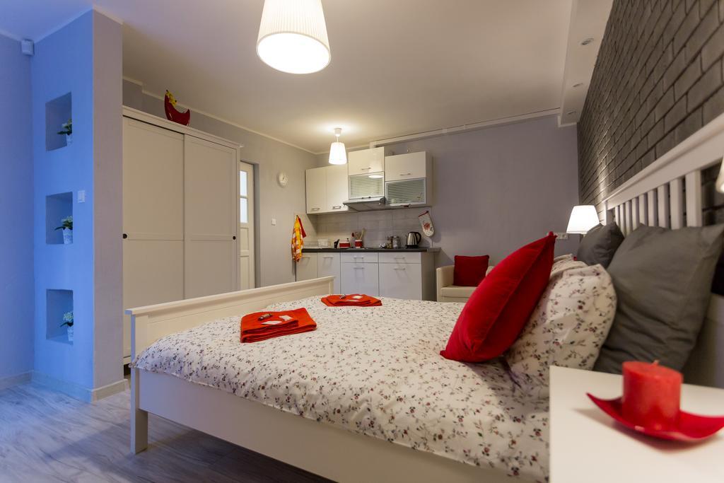 Apartment Grey Ii